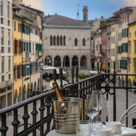Mercatovecchio Luxury Apartments Udine Exterior photo